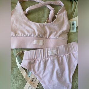 Oh Polly Pink Lounge Bra & Briefs New With Tags Size 6 Never worn